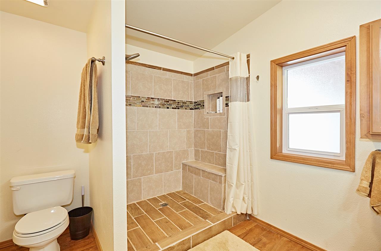 16404 North Madison Road Mead, WA 99021 - Photo 11 of 38