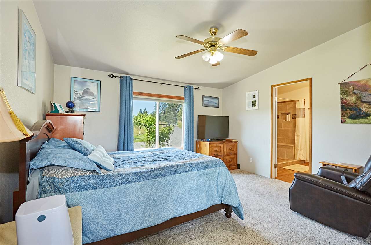 16404 North Madison Road Mead, WA 99021 - Photo 10 of 38