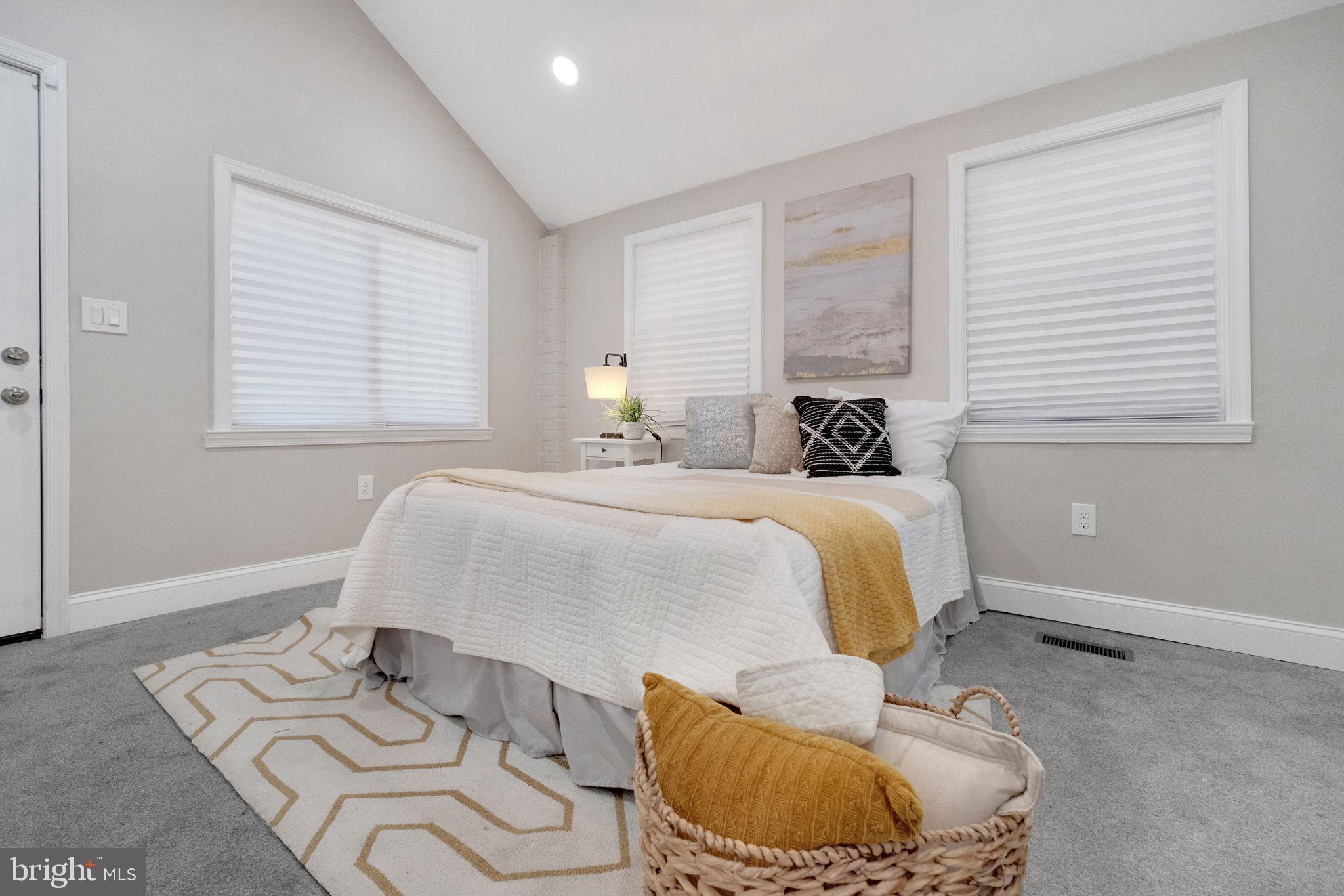 4035 Benning Road Northeast Washington, DC 20019 - Photo 8 of 25 Gallery Image 8