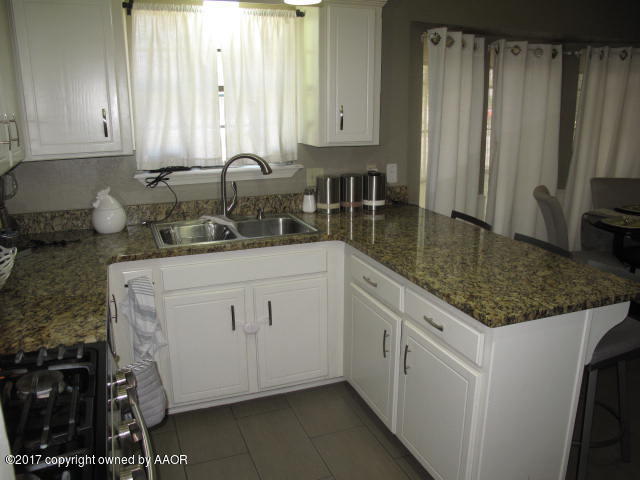 6102 Rutgers Street Amarillo, TX 79109 - Photo 14 of 21 IMG_1465