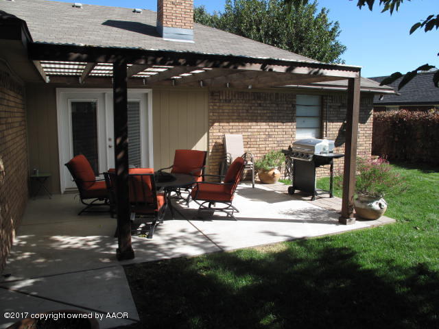 6102 Rutgers Street Amarillo, TX 79109 - Photo 4 of 21 IMG_1455