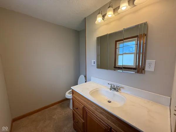 $1,200 | 1216 North Cherry Street, Rushville, IN 46173