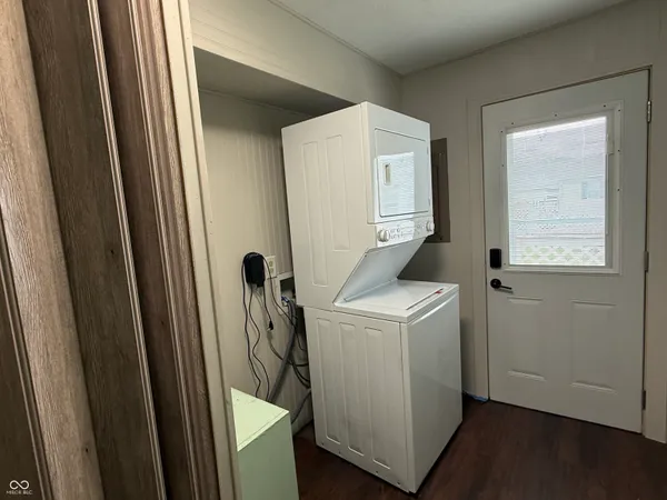 $1,200 | 1216 North Cherry Street, Rushville, IN 46173