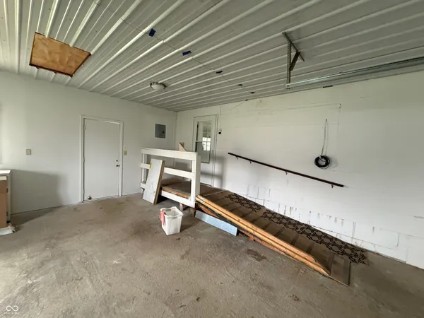 $1,200 | 1216 North Cherry Street, Rushville, IN 46173