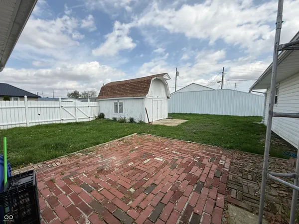 $1,200 | 1216 North Cherry Street, Rushville, IN 46173