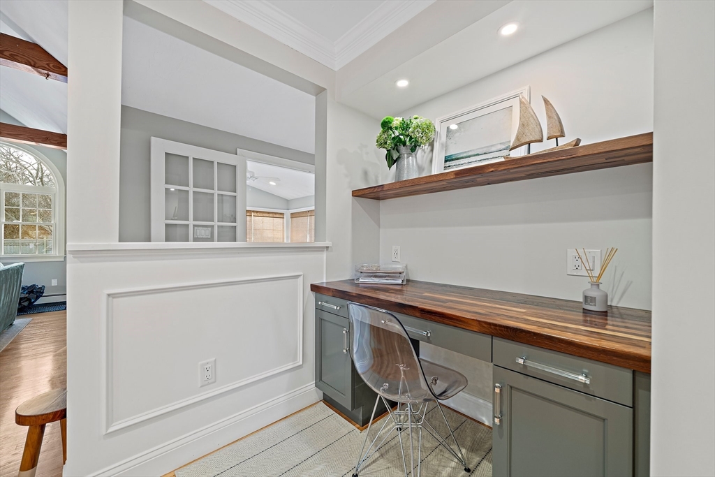 57 Cedar Road Marshfield, MA 02050 - Photo 11 of 42 Gallery Image 11