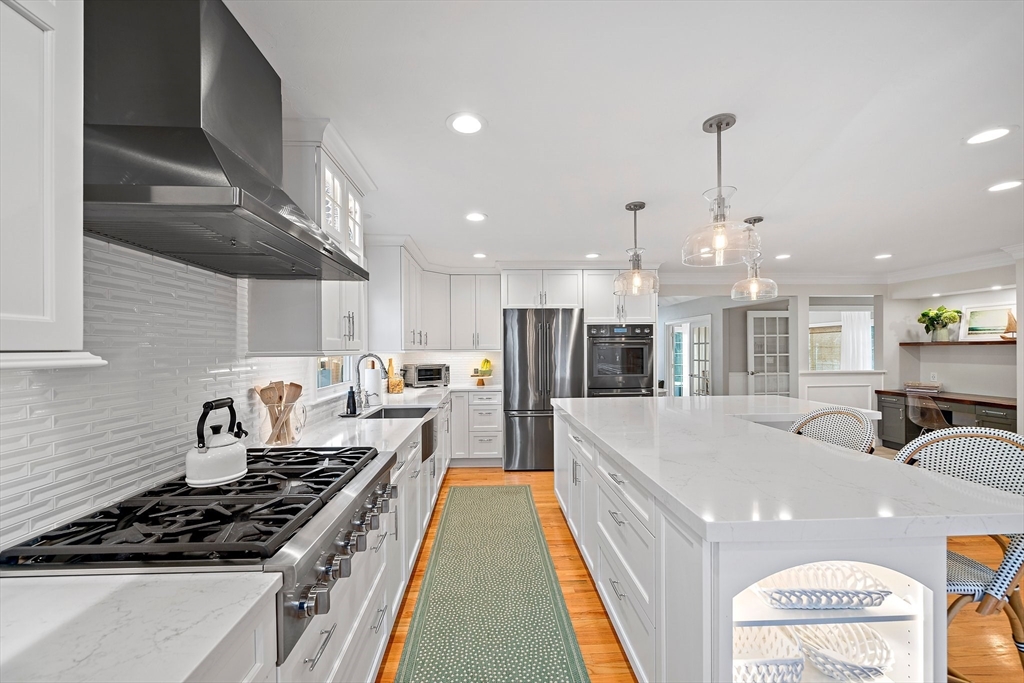57 Cedar Road Marshfield, MA 02050 - Photo 5 of 42 Gallery Image 5