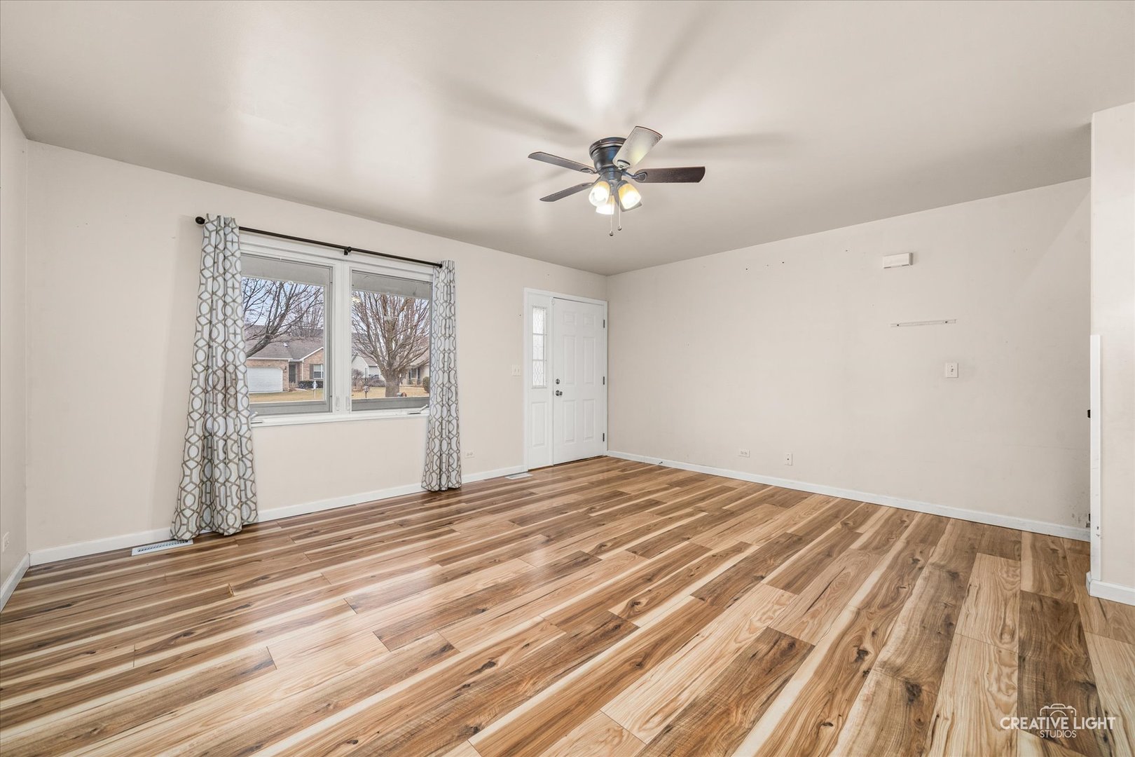 688 Elizabeth Street, Unit 688 Maple Park, IL 60151 - Photo 4 of 21