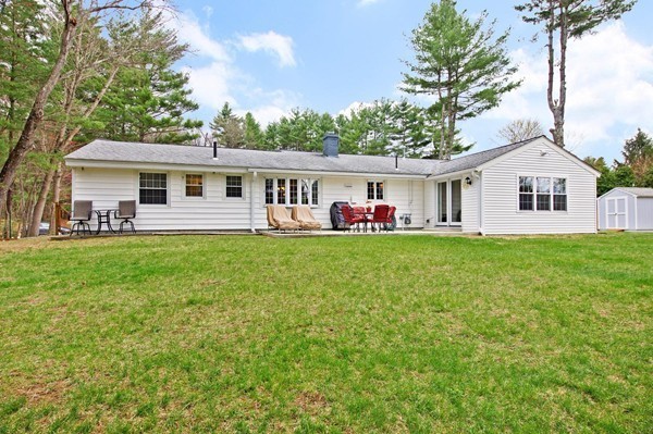 7 Gary Road Chelmsford, MA 01824 - Photo 2 of 26