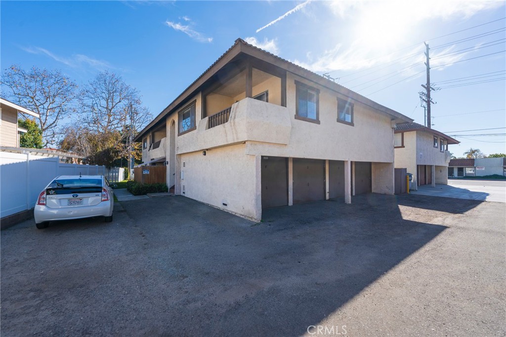 2155 Canyon Drive, Unit D Costa Mesa, CA 92627 - Photo 3 of 27 a view of a house with a street
