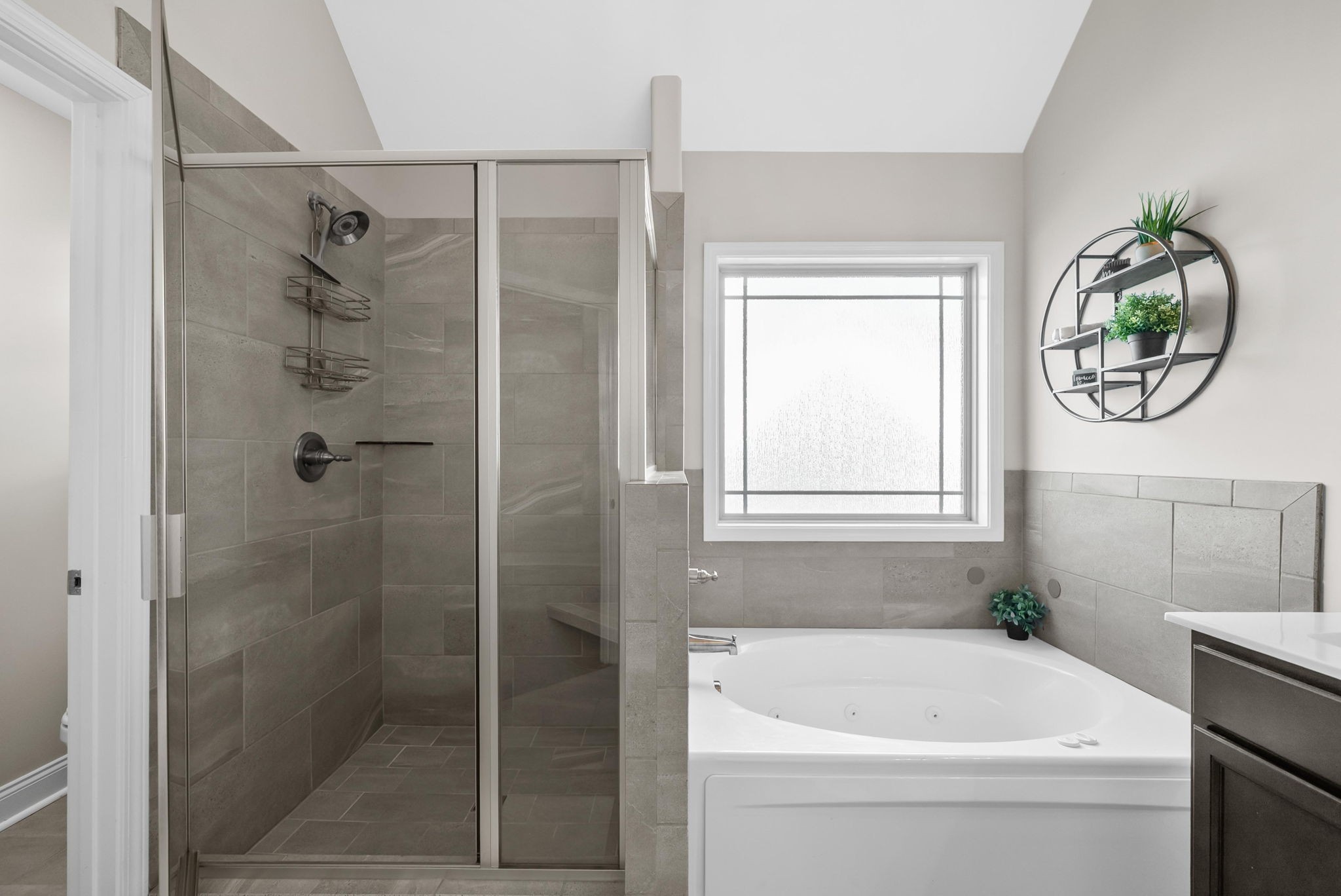 1197 Ewing Way Clarksville, TN 37043 - Photo 27 of 45 a bathroom with a bathtub and a shower