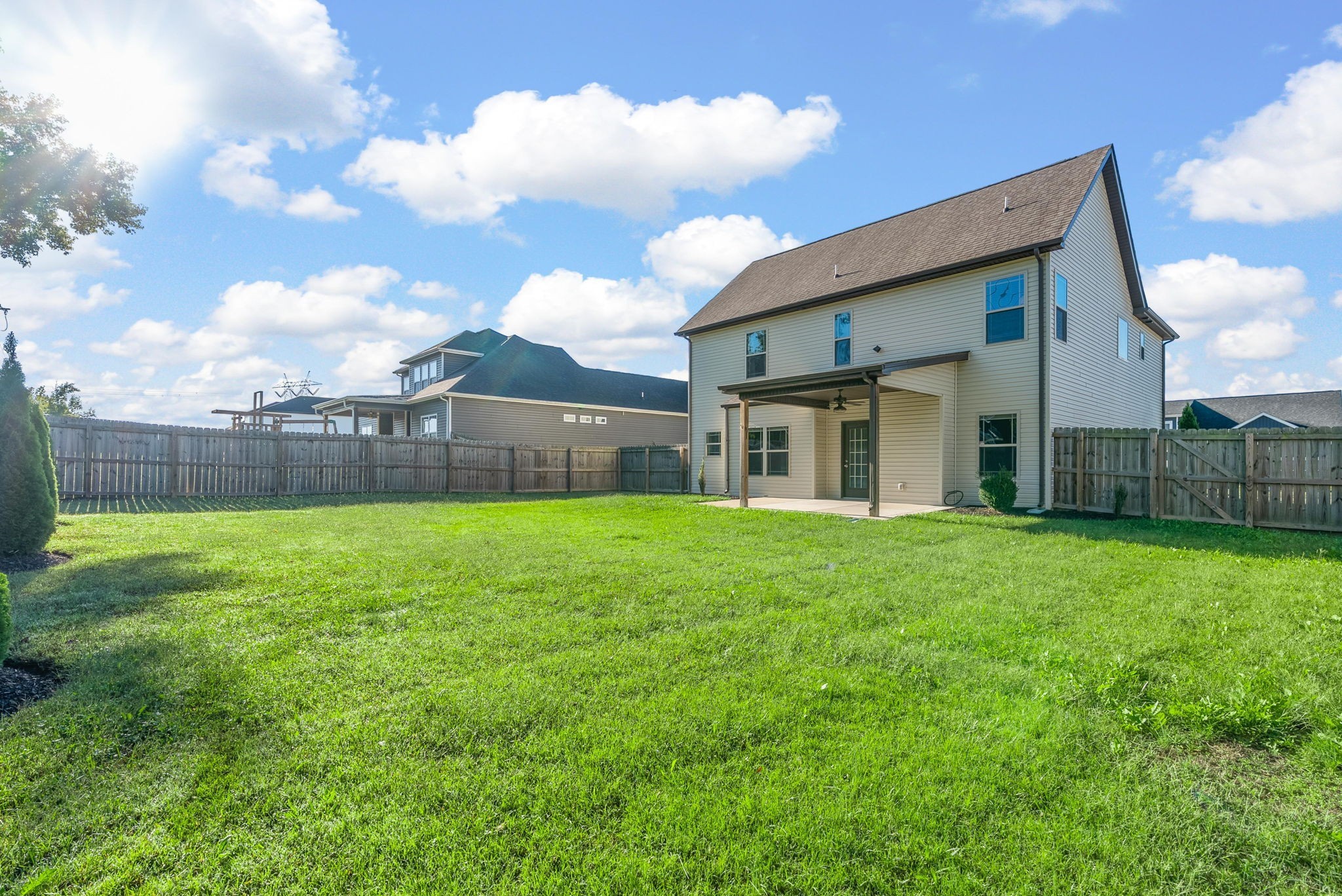 1197 Ewing Way Clarksville, TN 37043 - Photo 41 of 45 a view of a house with a yard and sitting area
