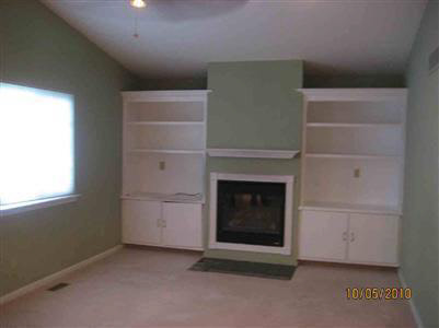 1838 North Hacker Road Howell, MI 48843 - Photo 3 of 15 20260476-2.JPG