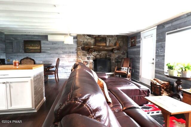 164 Aspen Road Dingmans Ferry, PA 18328 - Photo 20 of 35 22
