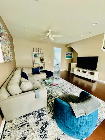 $4,300 | 115 Beacon Lane, Unit 402, Eatontown, NJ 07724