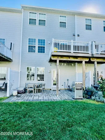 $4,300 | 115 Beacon Lane, Unit 402, Eatontown, NJ 07724