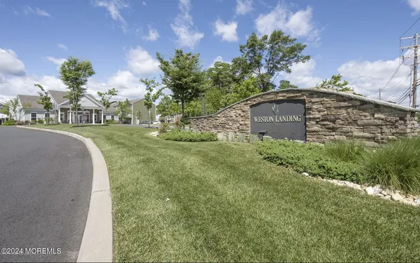 $4,300 | 115 Beacon Lane, Unit 402, Eatontown, NJ 07724