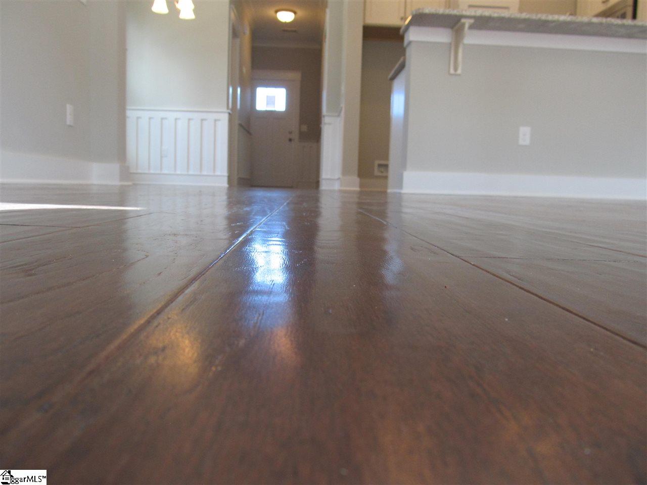 612 Springbank Alley Greer, SC 29651 - Photo 10 of 35 Gallery Image 10