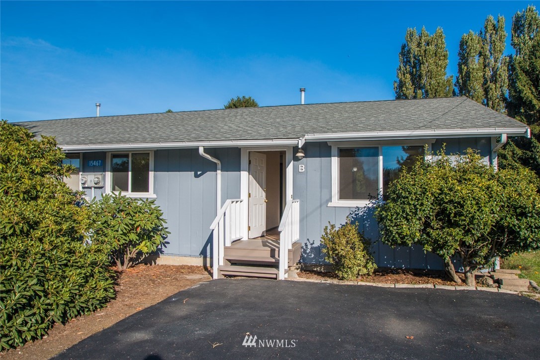 15467 Beaver Marsh Road Mount Vernon, WA 98273 - Photo 1 of 23 front view of a house with a street