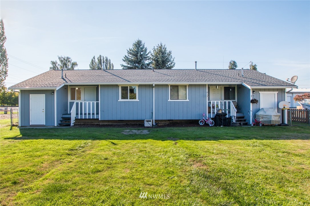 15467 Beaver Marsh Road Mount Vernon, WA 98273 - Photo 2 of 23 a view of a house with a yard