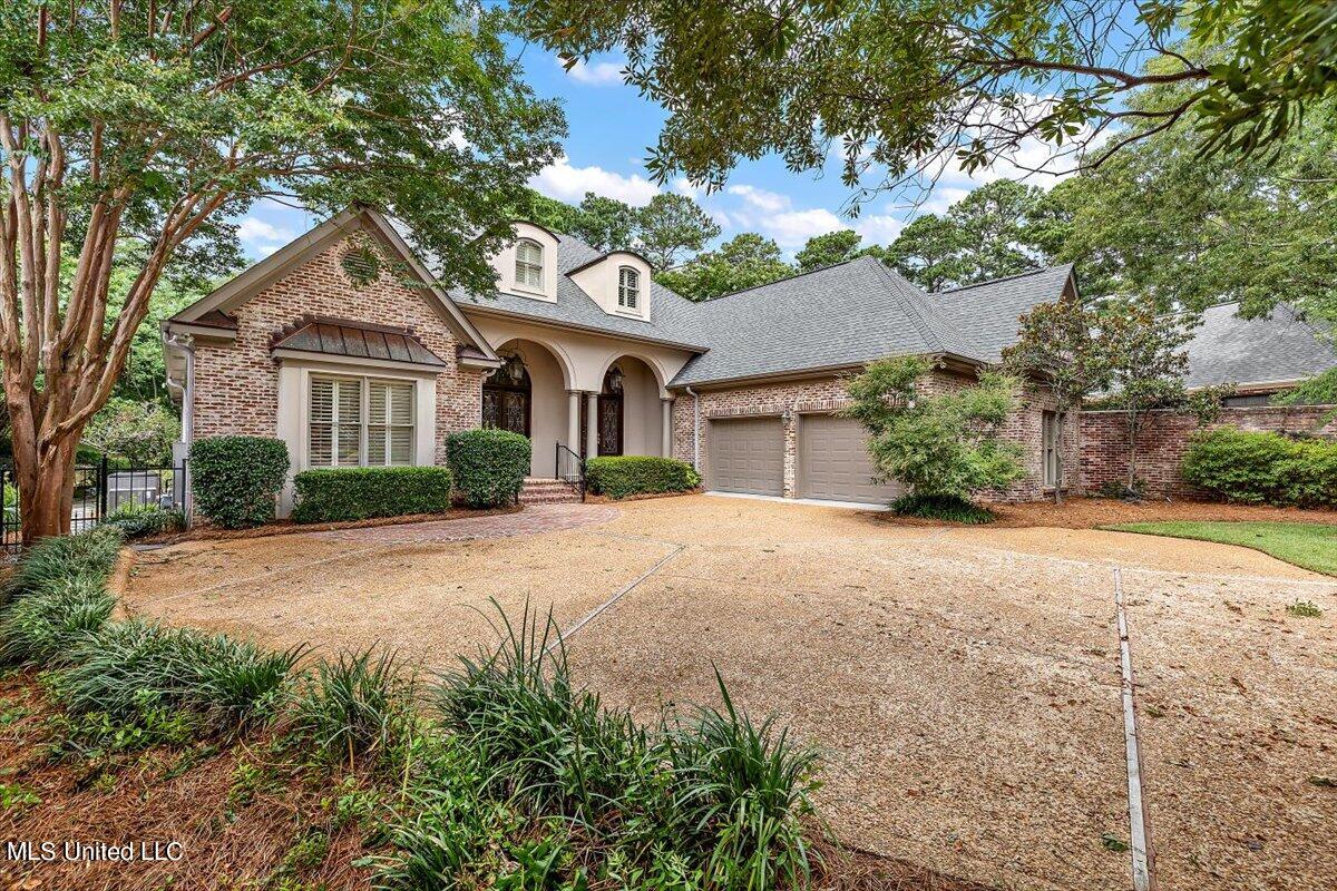 105 Overlook Pointe Circle Ridgeland, MS 39157 - Photo 1 of 41 02-3HTP1648