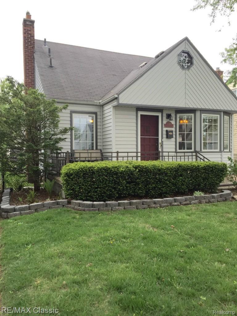 2349 Cambridge Road Berkley, MI 48072 - Photo 1 of 35 Main Photo