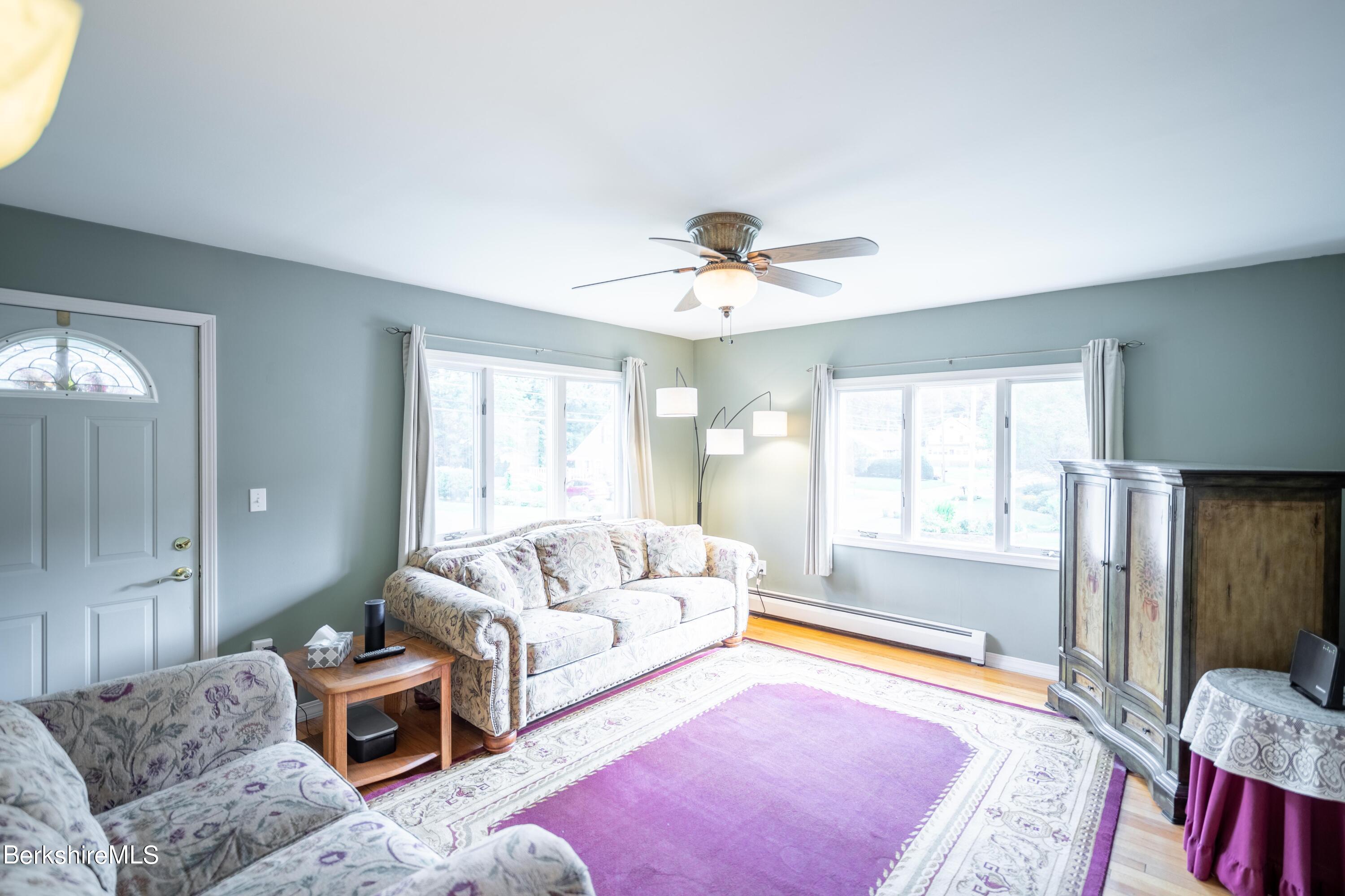 29 Ridge Avenue Pittsfield, MA 01201 - Photo 10 of 20 Living Room