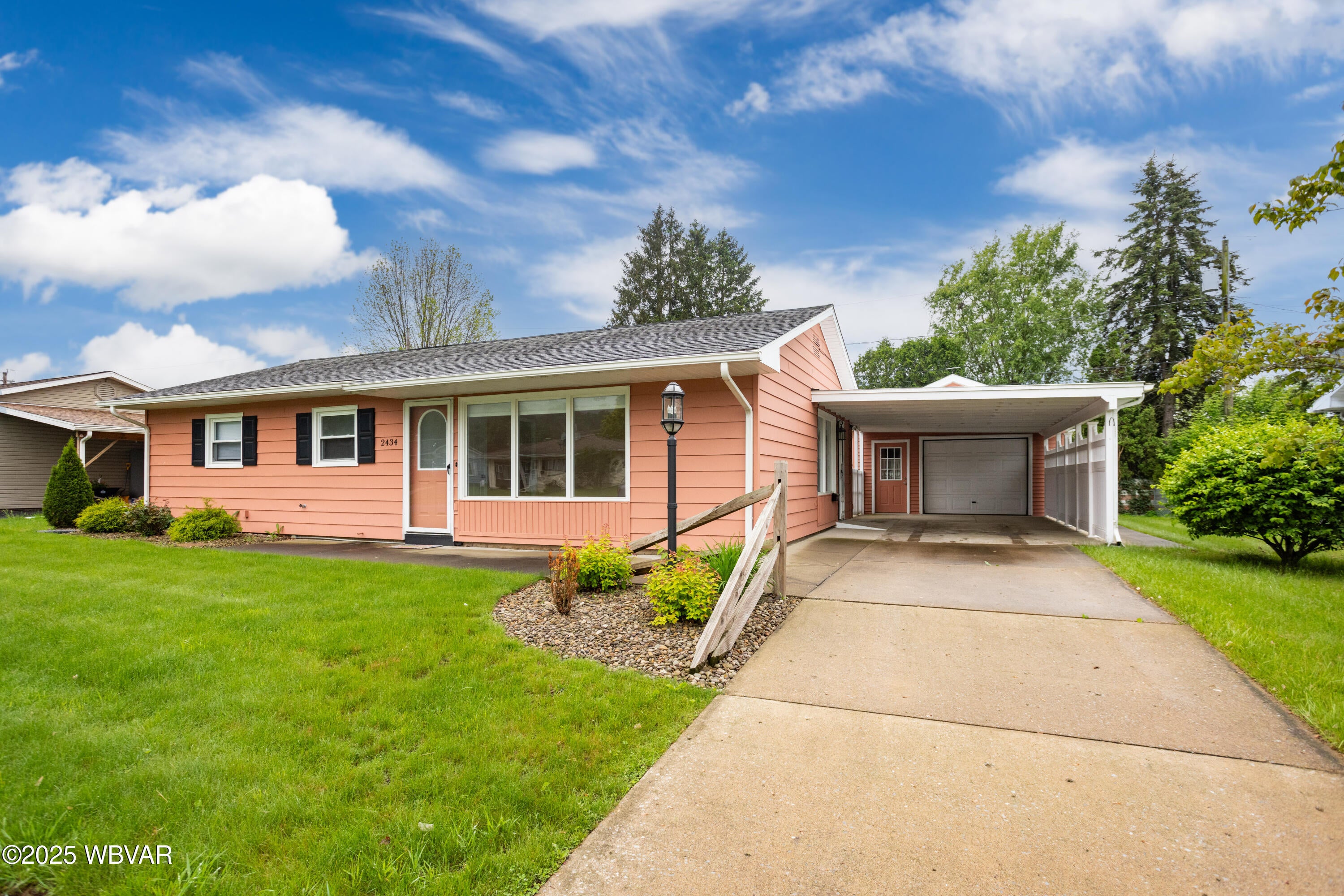 2434 Ritchey Street Williamsport, PA 17701 - Photo 2 of 32 CD6A7121-Edit