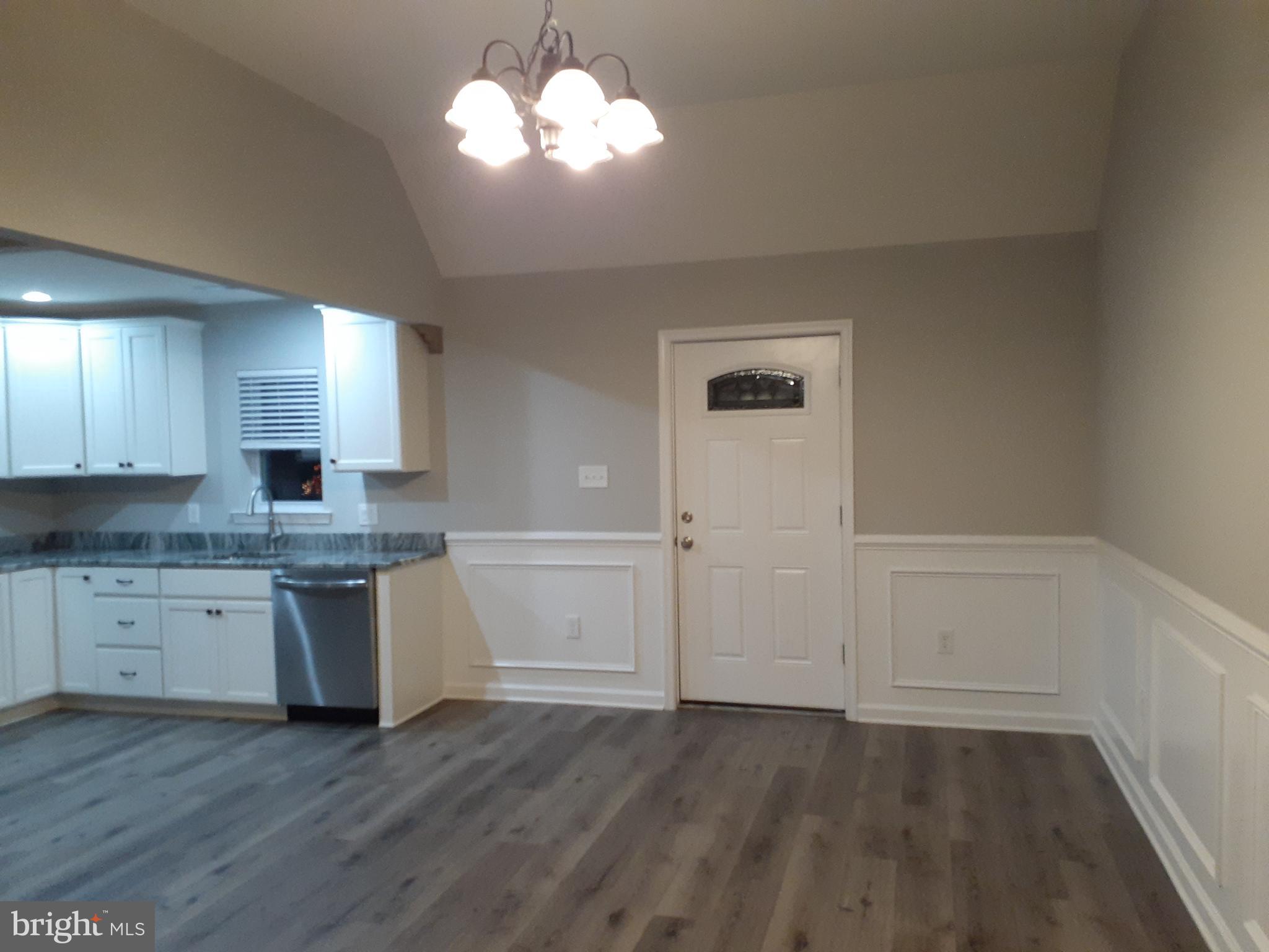 28 Inlet Road Levittown, PA 19057 - Photo 6 of 25 Gallery Image 6
