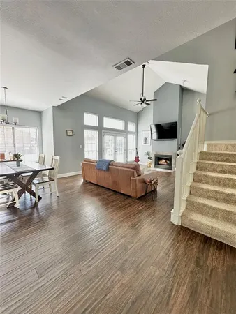 $295,000 | 213 Cimarron Trail, Unit 1, Irving, TX 75063