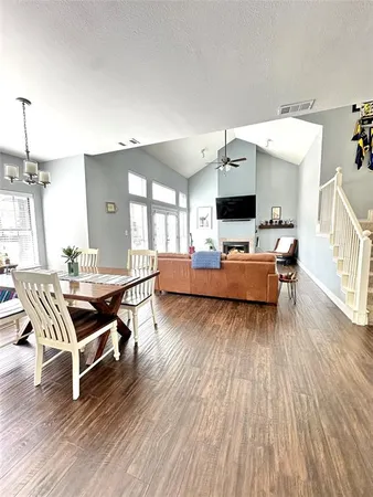 $295,000 | 213 Cimarron Trail, Unit 1, Irving, TX 75063