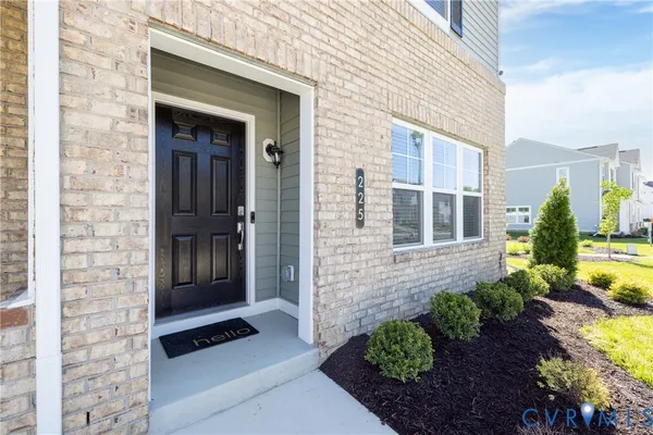 $340,000 | 225 Greenpark Road, Sandston, VA 23150