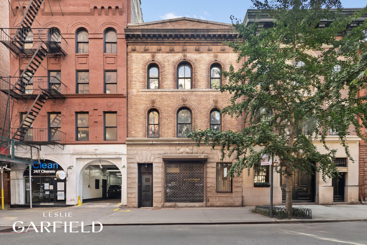 180 East 73rd Street Manhattan, NY 10021 - Photo 1 of 3
