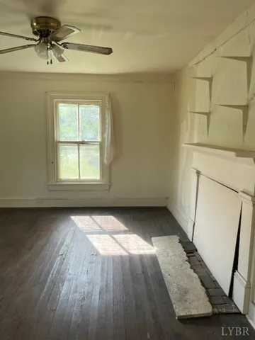 $75,000 | 201 Charlotte Avenue, Phenix, VA 23959