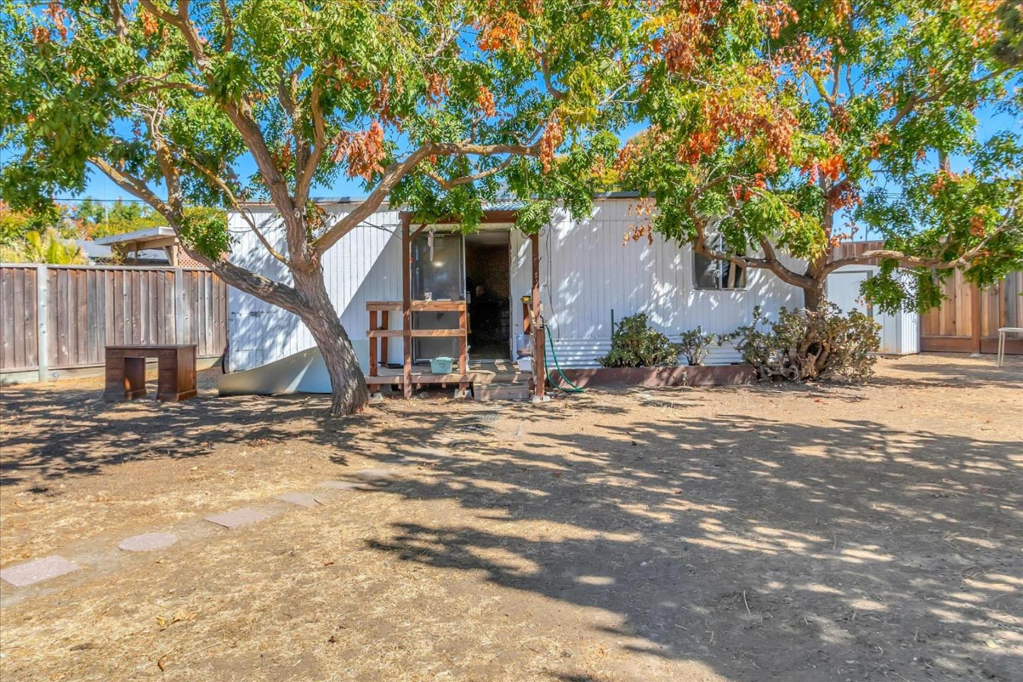 1290 Hoffman Lane Campbell, CA 95008 - Photo 5 of 5 a view of a house with a tree