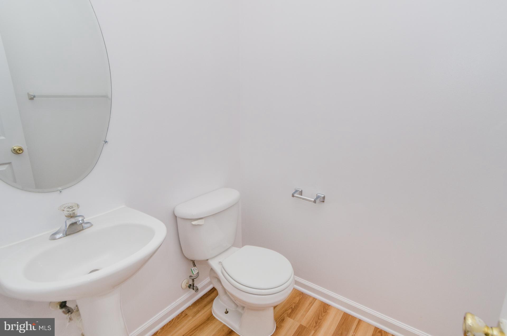 5 Maya Way Baltimore, MD 21237 - Photo 9 of 30 Half Bath