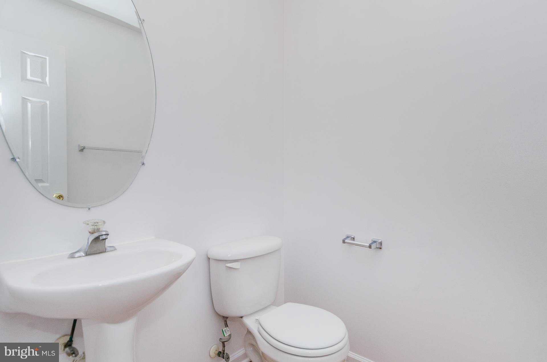 5 Maya Way Baltimore, MD 21237 - Photo 10 of 30 Half Bath