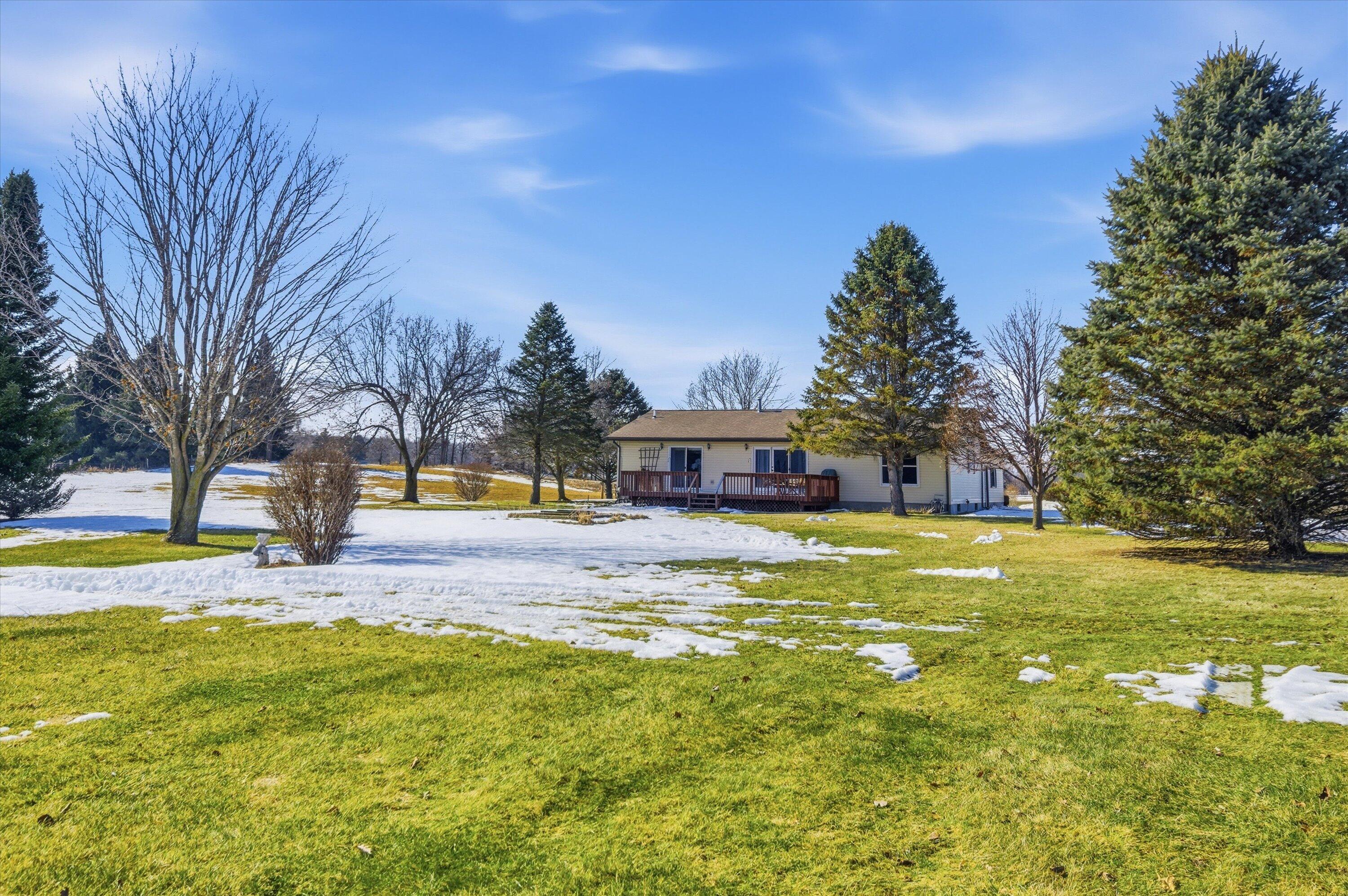 16551 Mi State Road Gregory, MI 48137 - Photo 33 of 46 38-38