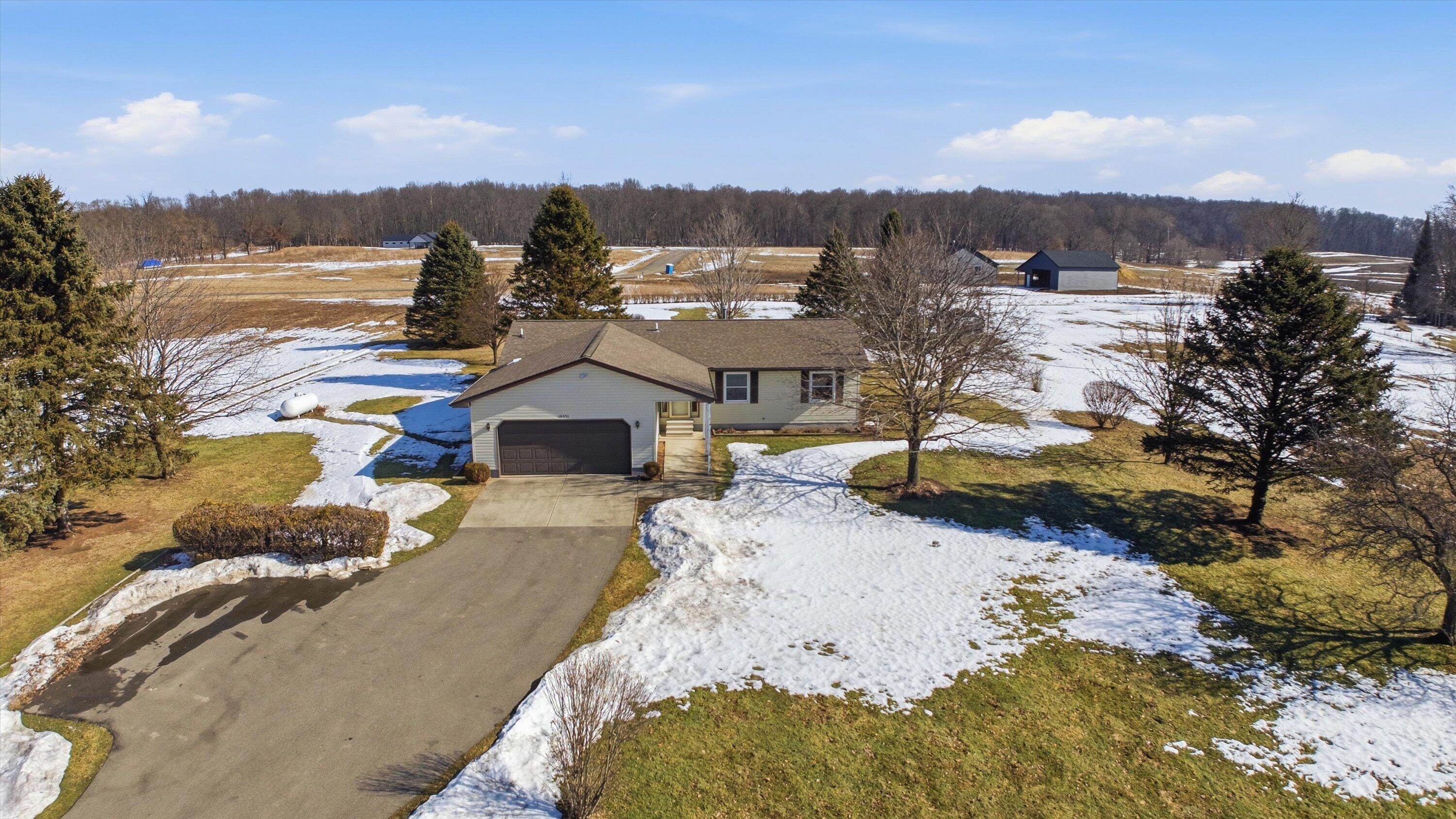 16551 Mi State Road Gregory, MI 48137 - Photo 38 of 46 44-44