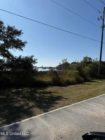$20,000 | 5906 Brittany Avenue, Biloxi, MS 39532