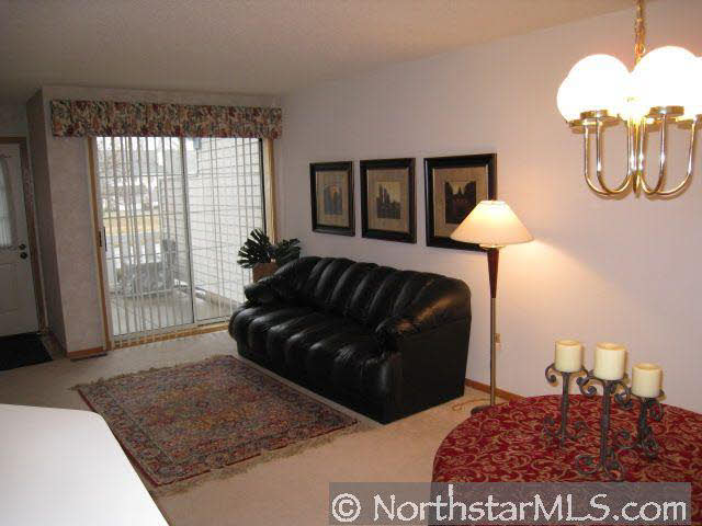 776 County Rd F West, Unit 68 Shoreview, MN 55126 - Photo 5 of 8 Gallery Image 5