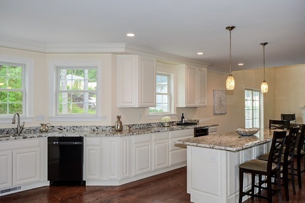 154 Bailey Street Canton, MA 02021 - Photo 16 of 30 Gallery Image 16