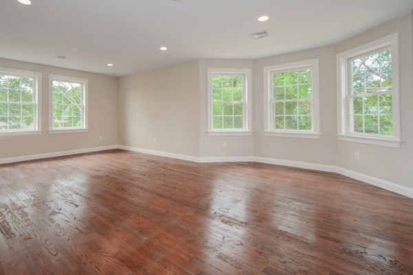 154 Bailey Street Canton, MA 02021 - Photo 28 of 30 Gallery Image 28