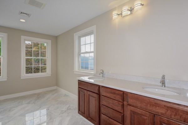 154 Bailey Street Canton, MA 02021 - Photo 29 of 30 Gallery Image 29