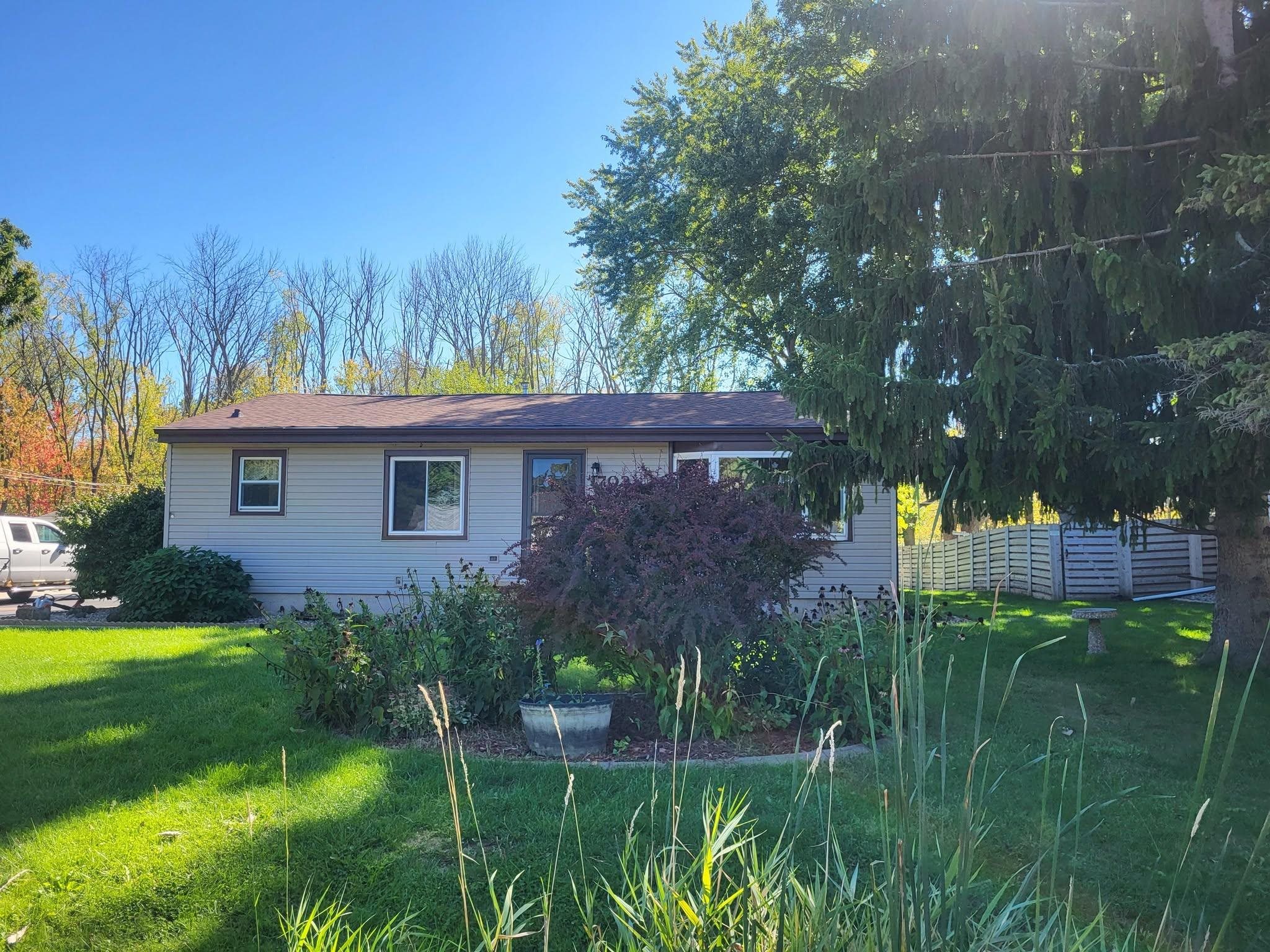 1703 Plank Road Menasha, WI 54952 - Photo 32 of 33 Gallery Image 32
