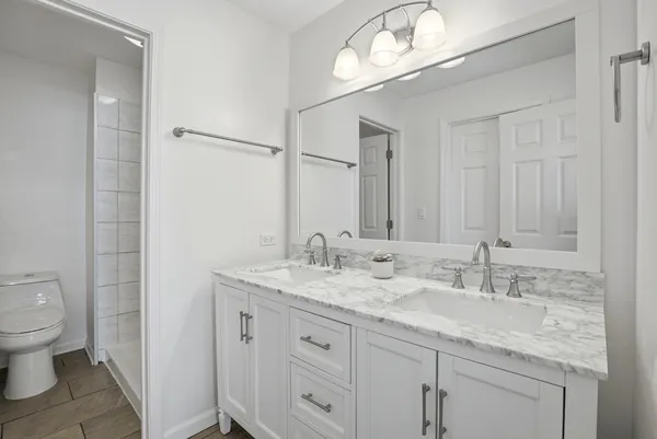 $299,900 | 622 Zaininger Avenue, Unit A, Naperville, IL 60563