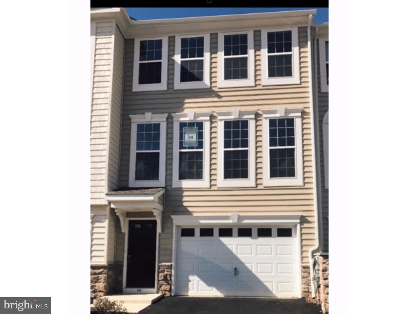 688 Courtly Road Townsend, DE 19734 - Photo 1 of 19 Gallery Image 1