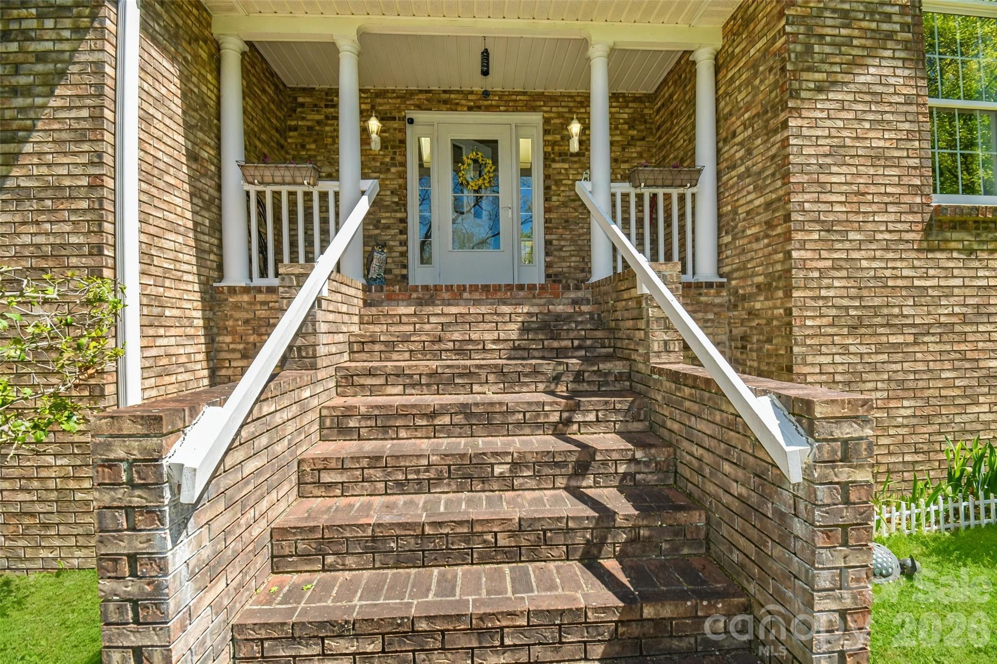 548 Thunder Road Brevard, NC 28712 - Photo 2 of 47