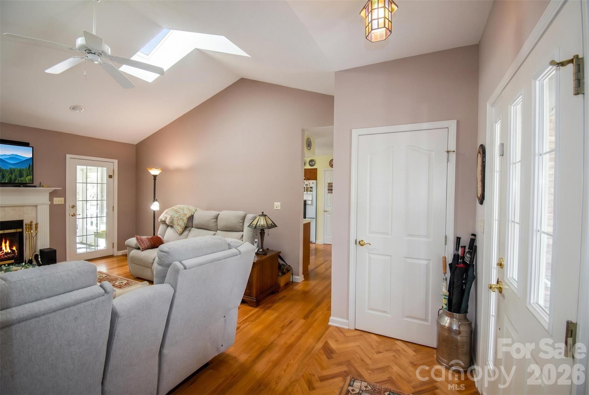 548 Thunder Road Brevard, NC 28712 - Photo 7 of 47