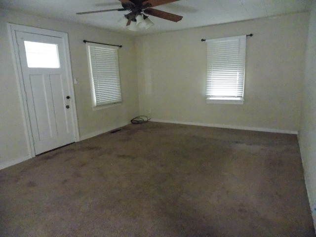 3431 Randolph Street Lansing, IL 60438 - Photo 3 of 19